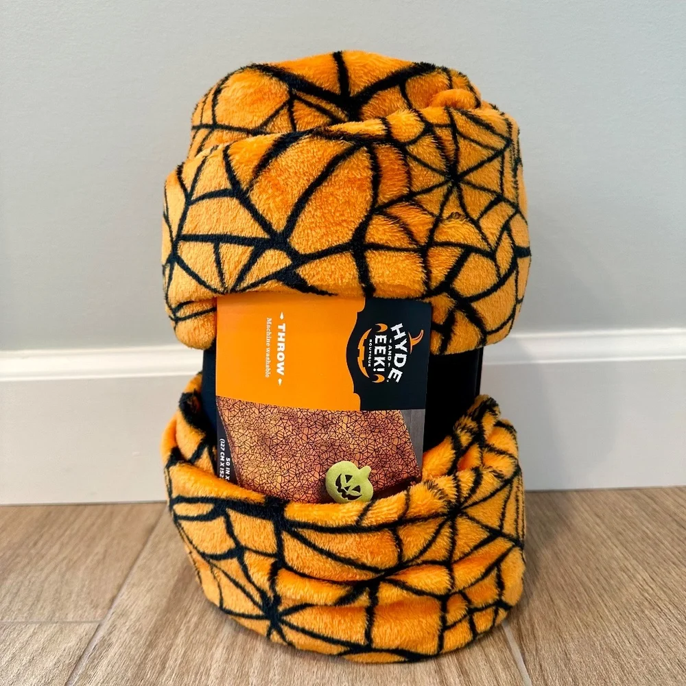 Spiderweb Plush Throw Blanket Orange - Hyde & EEK!